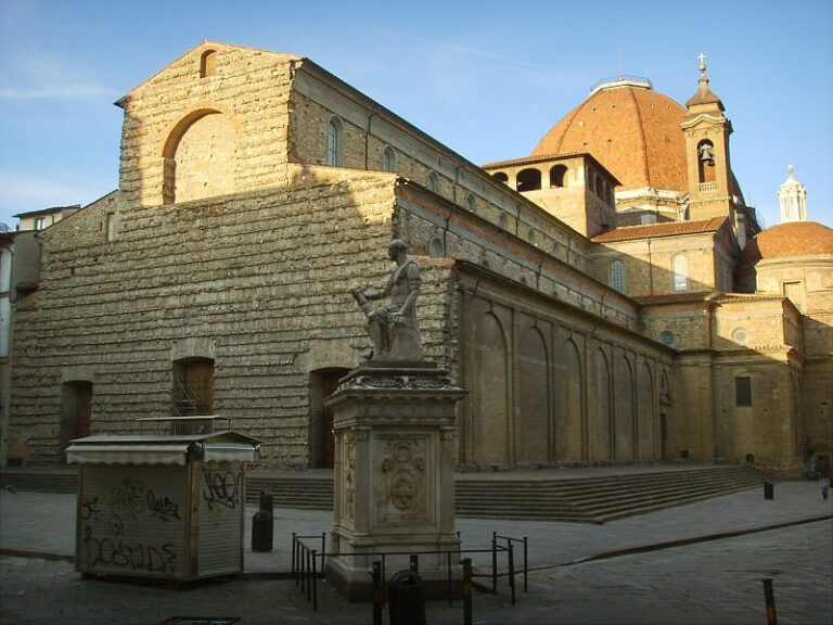 15887 Basilica di San Lorenzo Firenze 768x576